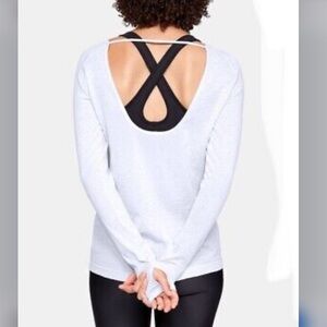 Under Armour Vanish Long Sleeve Women's Top size medium like new